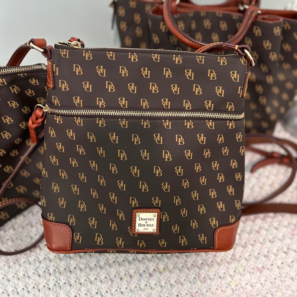 Gretta crossbody bag